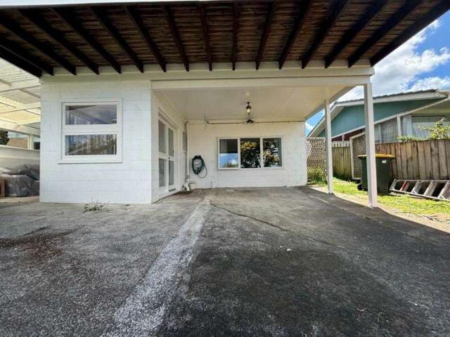 Apartment for rent in Pakuranga Heights, Howick
