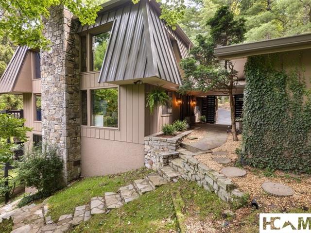 House for sale in Highlands, North Carolina