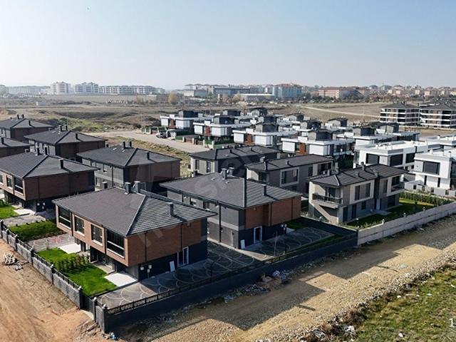 Tepebaşi, Eskişehir içerisinde satılık Villa