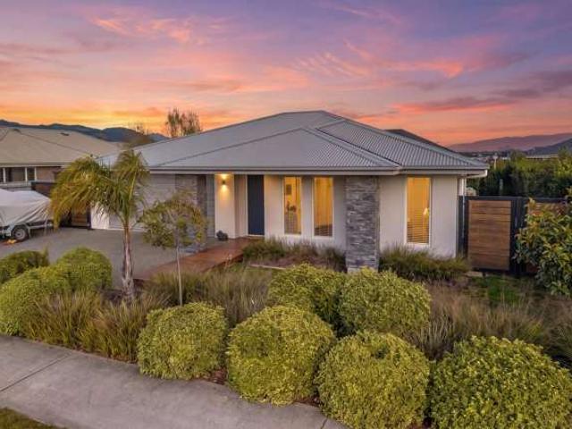 House for sale in Cable Bay, Nelson Bays