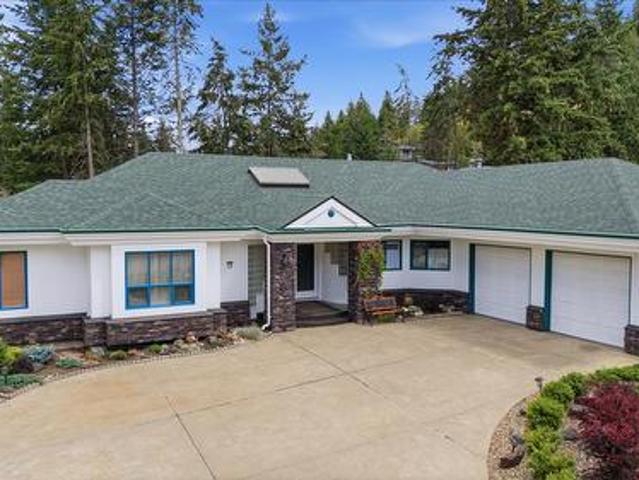 House for sale in Vernon, British Columbia