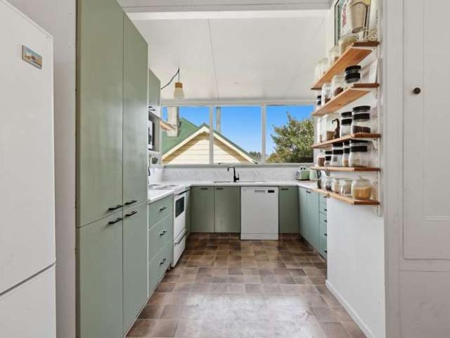 House for sale in Otakou