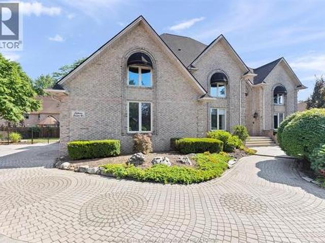 House for sale in Lakeshore, Ontario