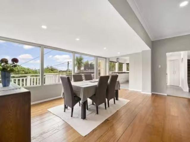 House for sale in Days Bay, Wellington