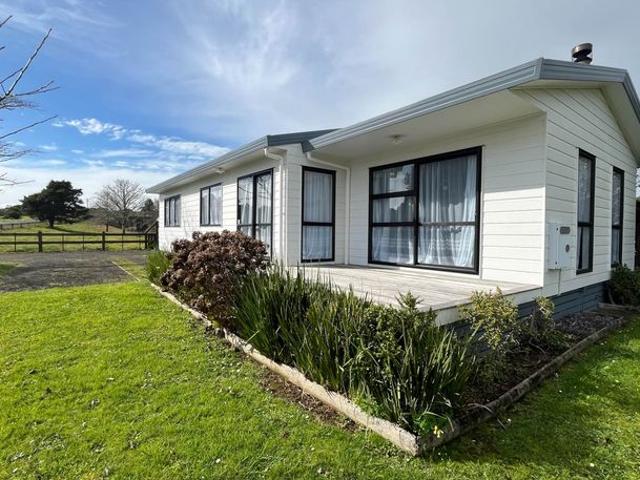 House for rent in Awhitu, Oroua County