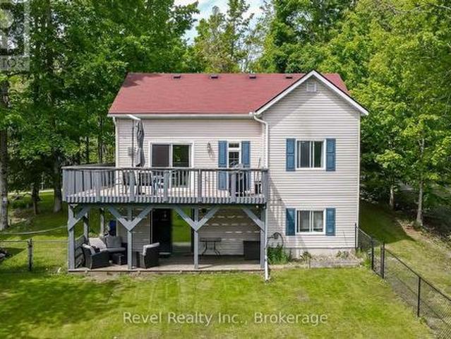 House for sale in Ontario