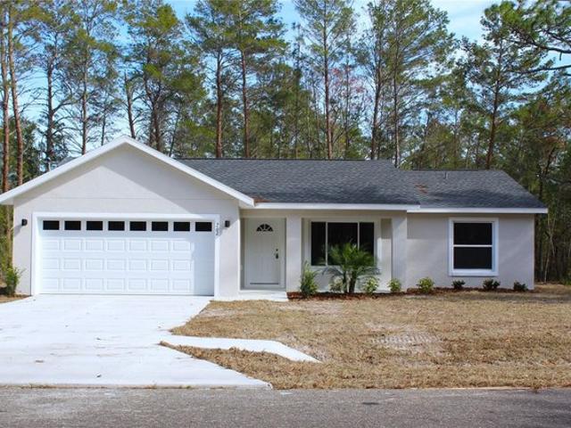 House for sale in Ocklawaha, Florida