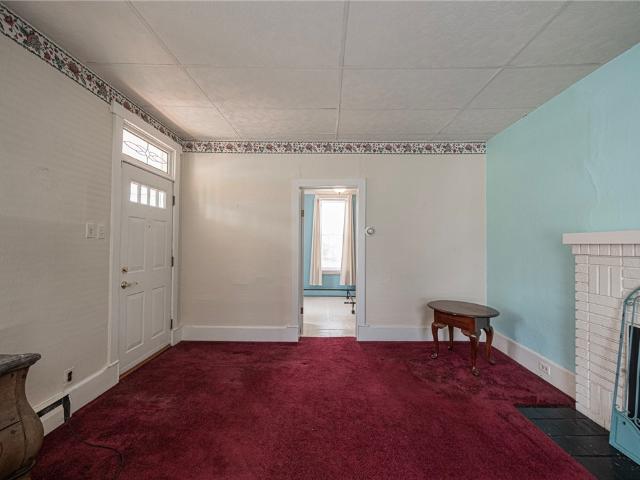 House for sale in Burgettstown, Pennsylvania