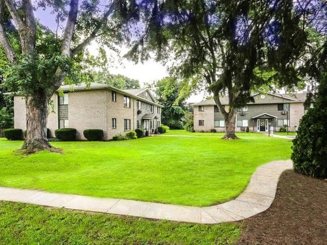 House for sale in Oak Hill, New York