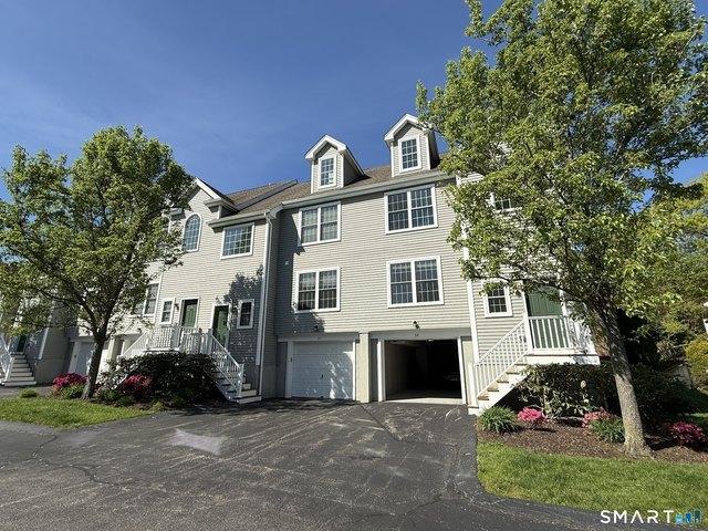 Townhouse for sale in East Lyme, Connecticut