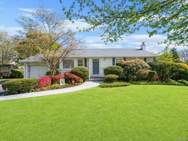 House for sale in Huntington, New York