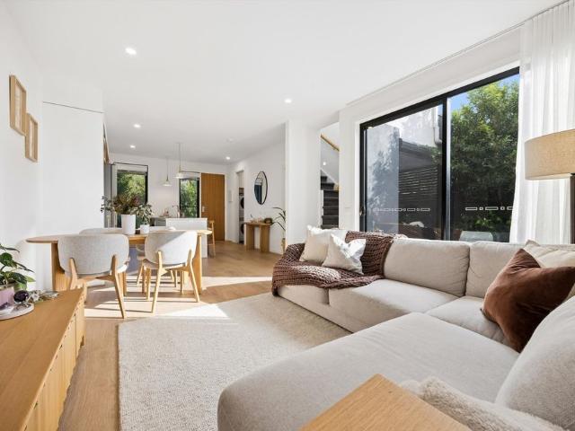 Townhouse for rent in Camerons Creek, Victoria