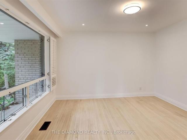 House for rent in Etobicoke—Lakeshore, Toronto