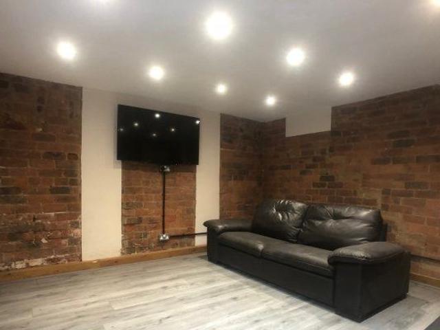 House for rent in Headingley Hill, Headingley
