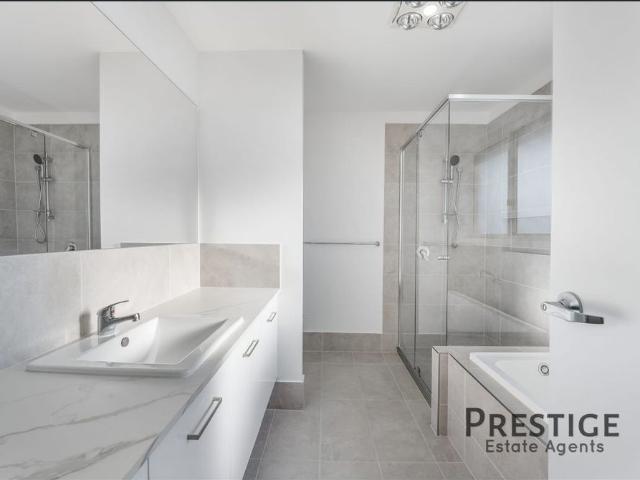 House for rent in Fairfield Heights, New South Wales