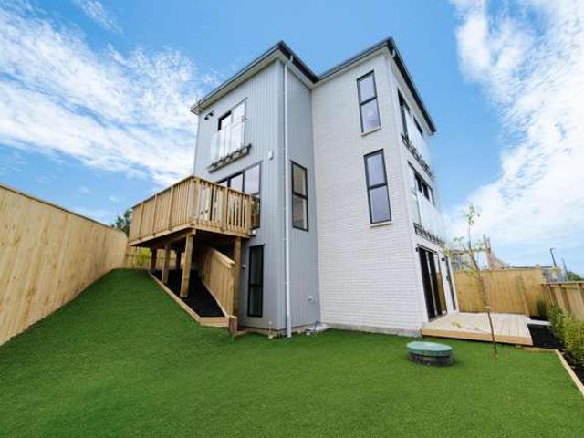House for sale in Hobsonville, Upper Harbour