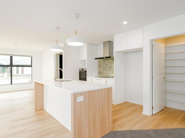 House for rent in Canterbury