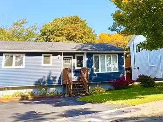 House for sale in Foxtrap, Newfoundland And Labrador