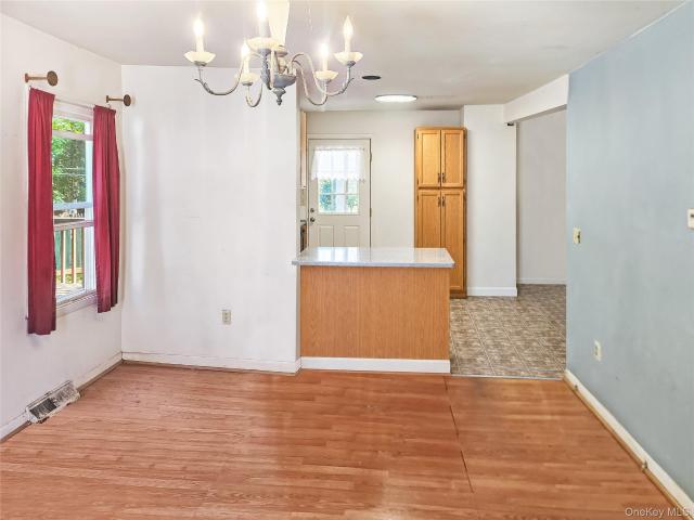 House for sale in Highland, Town of Lloyd