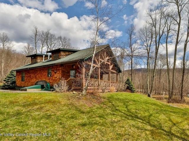 House for sale in New York