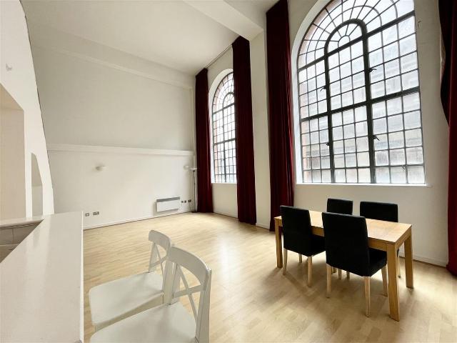 Apartment for rent in Calderstones