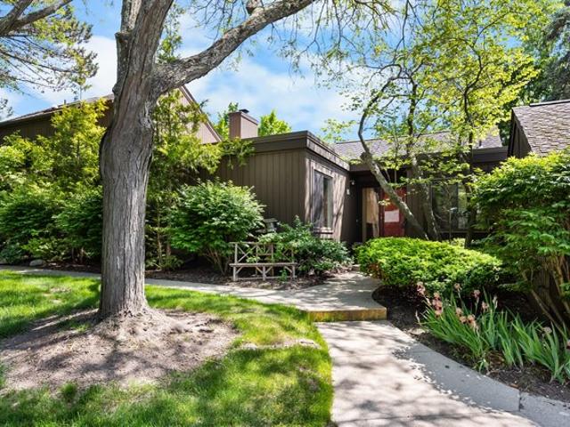 Condo for sale in Ann Arbor, Michigan