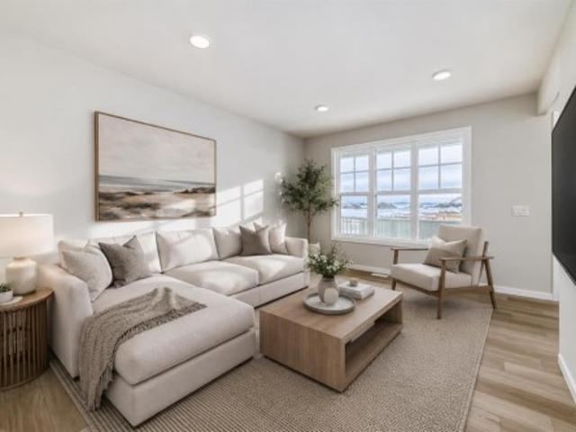 House for sale in Rangeview, Calgary