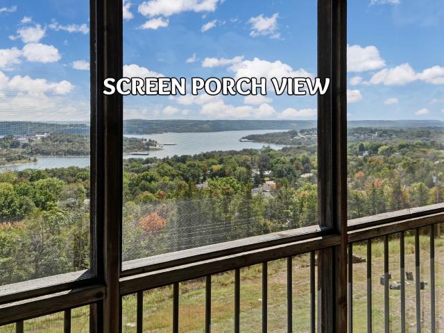 House for sale in Stone, Missouri