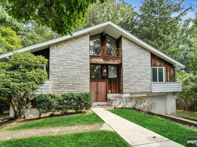 House for sale in Passaic, New Jersey