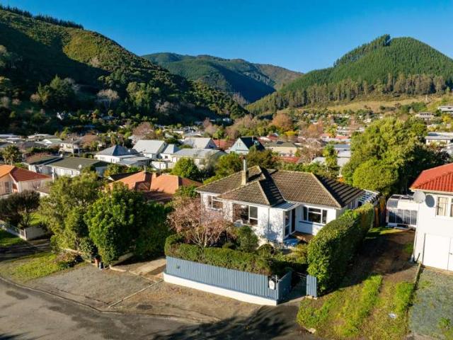 House for sale in Cable Bay, Nelson Bays
