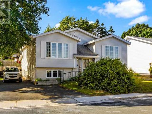 House for sale in Foxtrap, Newfoundland And Labrador