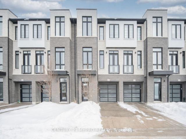 Townhouse for sale in Woburn, Ontario