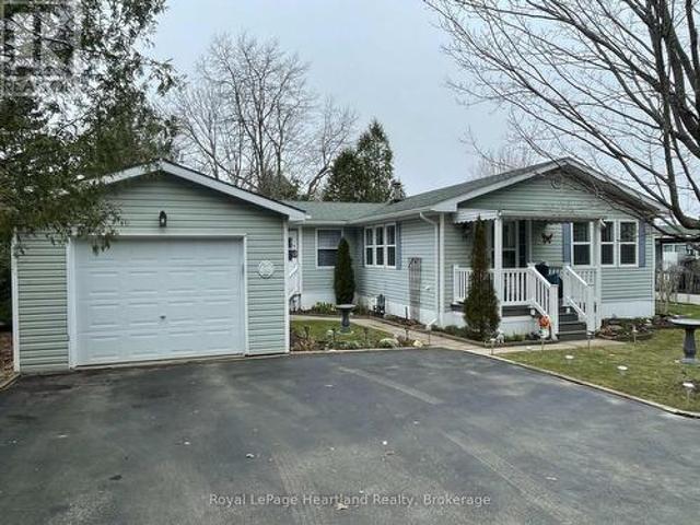 House for sale in Ashfield–colborne–wawanosh, Ontario
