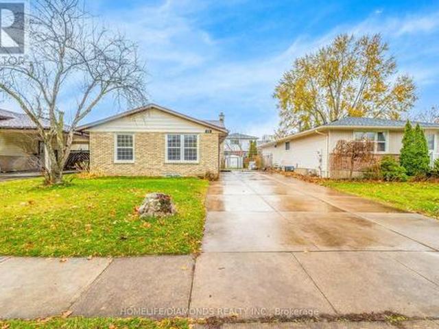 House for sale in Niagara, Ontario