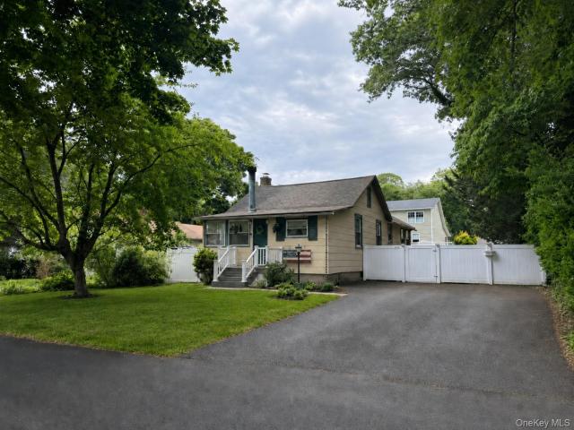 House for sale in Centereach, New York