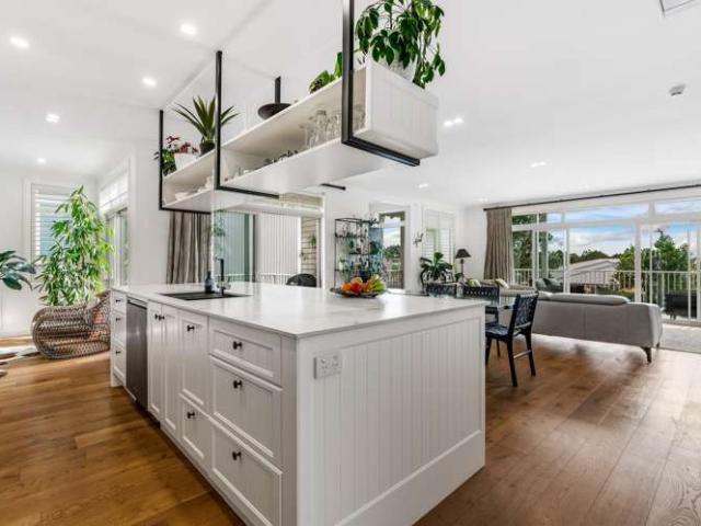 House for sale in Orewa