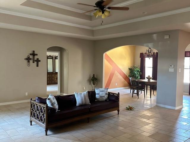 House for sale in Uvalde, Texas