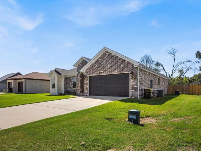 House for sale in Ark