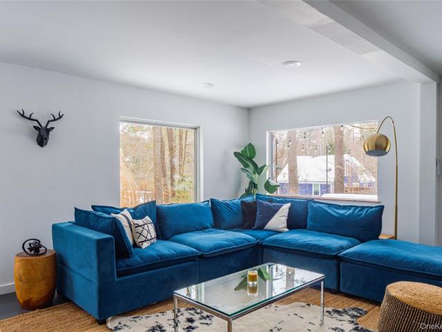 House for sale in Bearsville, New York