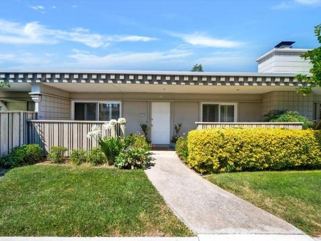 Condo for sale in Los Altos, California