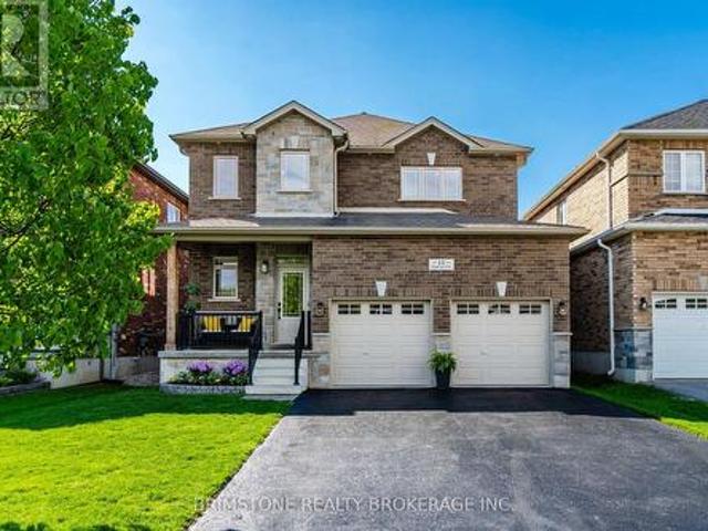 House for sale in Barrie, Ontario