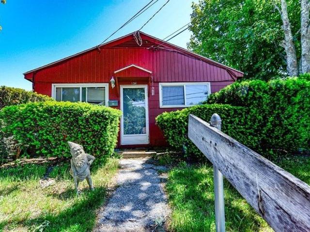 House for sale in Middletown, Rhode Island