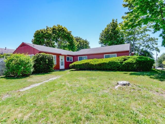 House for sale in Middletown, Rhode Island