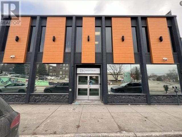 Commercial for rent in Wanup, Ontario