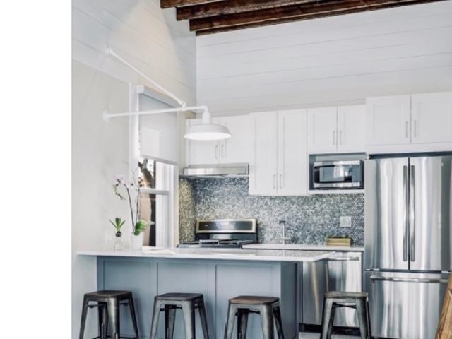 House for sale in Annandale, New Jersey