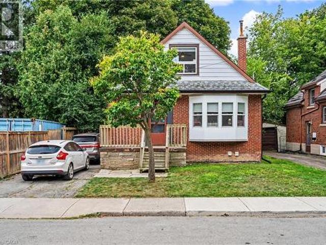 House for sale in Ancaster, Ontario