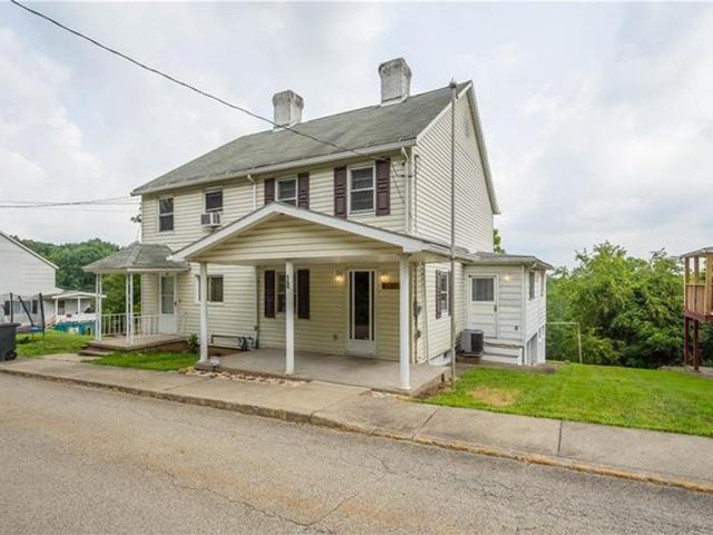House for sale in Ellsworth, Pennsylvania