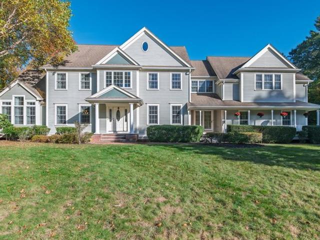 House for sale in Pembroke, Plymouth County