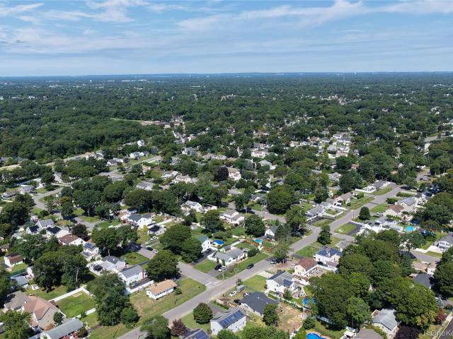 House for sale in Bohemia, New York