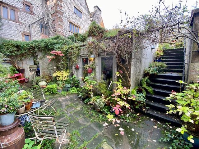 Apartment for rent in Puzzle Gardens, Derbyshire Dales